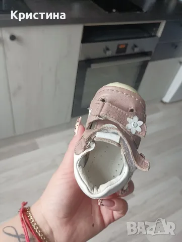 Ортопедични сандали за момиченце., снимка 2 - Детски сандали и чехли - 47641049