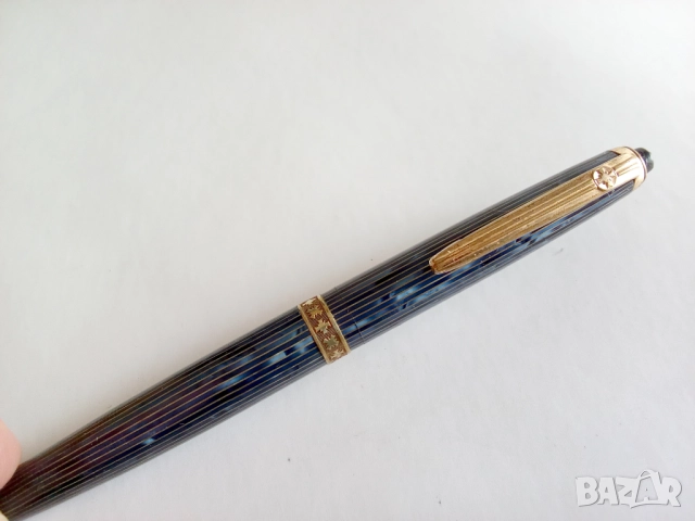 РЯДКА ХИМИКАЛКА 1950г DIPLOMAT ОТ ЗЕЛЕНО-СИНЬО РАФИРАНА СМОЛ , снимка 2 - Други ценни предмети - 52144504