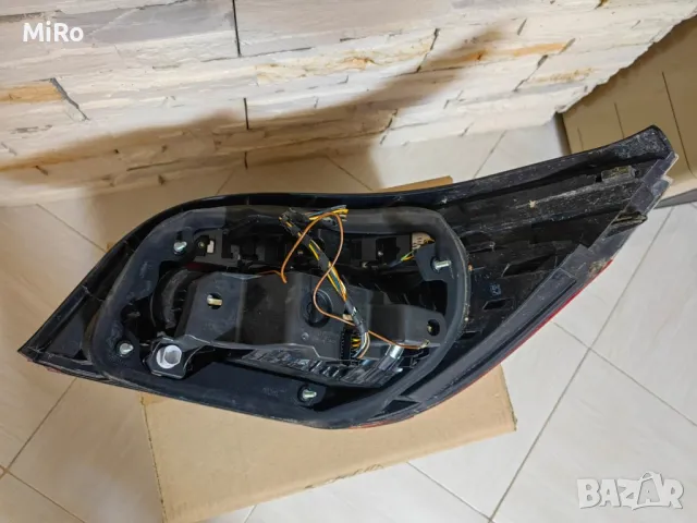 Оригинални Facelift стопове от BMW E60, снимка 9 - Части - 47860486