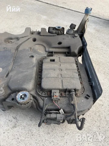 Резервоар за adBlue HDI 1.6 120 к.с. Пежо 3008 2016г, снимка 2 - Части - 55710605