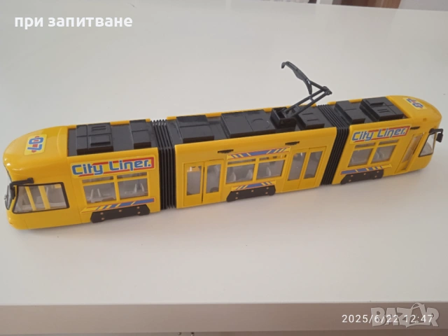 Голям камион цистерна 40 см. и голям трамвай 46 см., Dickie, снимка 11 - Коли, камиони, мотори, писти - 50756038