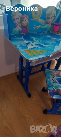 Детска масичка със столче "Леденото кралство" , снимка 4 - Мебели за детската стая - 51785799