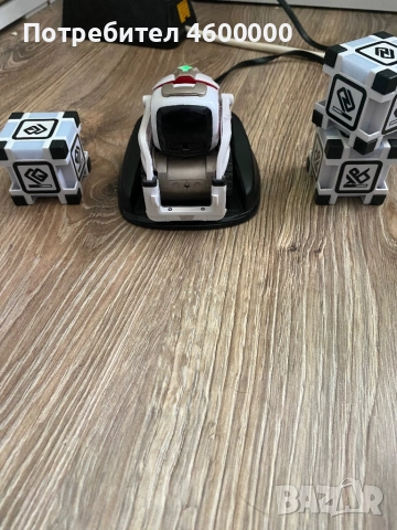 ANKI Cozmo робот (2017)