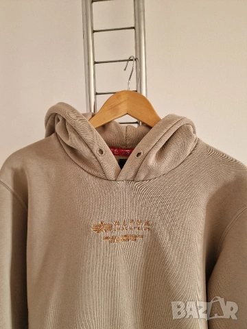 Страхотен мъжки суитчър ALPHA INDUSTRIES размер М , снимка 6 - Суичъри - 53755011