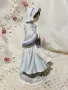 порцеланова статуетка , снимка 6