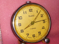 SLAVA MADE in USSR Стар КОЛЕКЦИОНЕРСКИ РУСКИ БУДИЛНИК МЕХАНИЧЕН НАСТОЛЕН ЧАСОВНИК СЛАВА СССР 43502, снимка 4