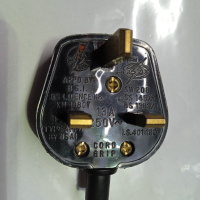 Щепсел, черен, стандарт UK с предпазител 13 A, 240 VAC., снимка 2 - Ключове, контакти, щепсели - 44827593