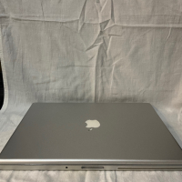MacBook Pro a1226 , снимка 2 - Лаптопи за дома - 44602198