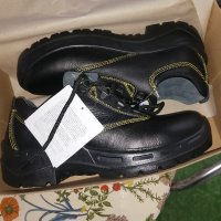Чисто нови работни обувки. , снимка 6 - Ежедневни обувки - 44339689