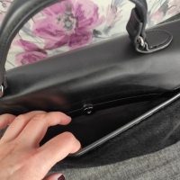 Черна дамска чанта с еко пух, снимка 4 - Чанти - 36203762
