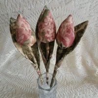 Текстилни лалета, снимка 4 - Изкуствени цветя - 41927721