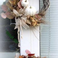 Есенна украса с бели тиквички, снимка 4 - Декорация за дома - 41189308