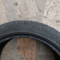 Лятна гума Maxxis 245 40 18, снимка 2 - Гуми и джанти - 44820748