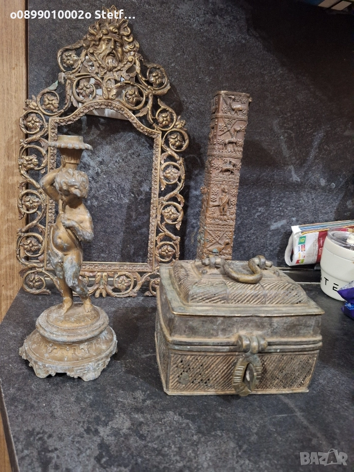 Над 150 г.закупени на търг във франция преди 12 г.бронзови пройзход персия,дебелостенни тежки.., снимка 1