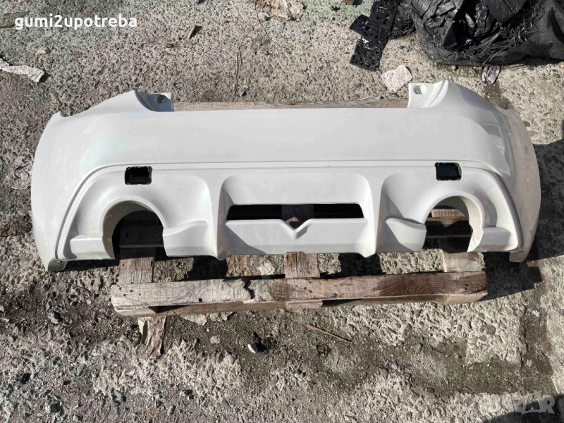 Задна Броня 57704CA040 Toyota GT86 2018, снимка 1