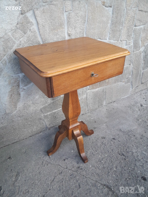 Маса помощна масив, снимка 1