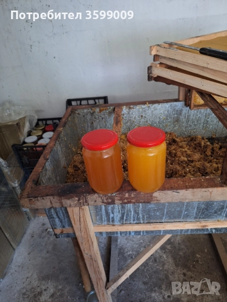 продавам пчелен мед , снимка 1
