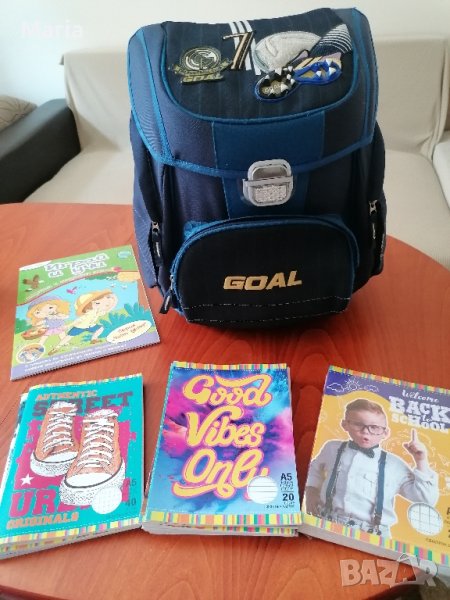 Ученическа раница Target с подарък тетрадки, снимка 1
