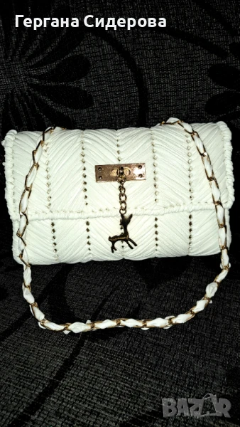 Малка бяла чанта ръчно направена , снимка 1