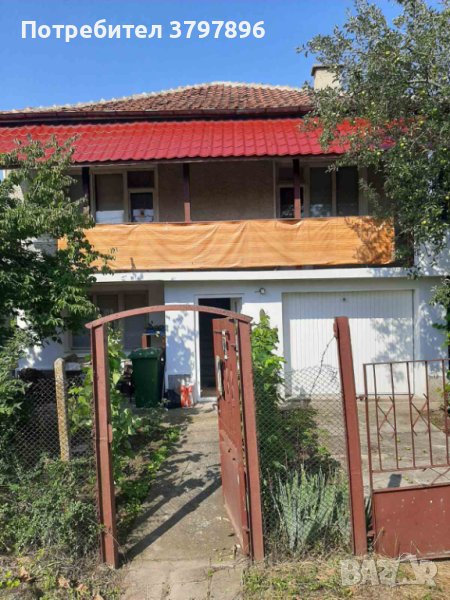 Двуетажна къща на 35 км от Варна, снимка 1