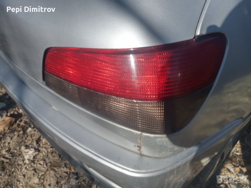 Напълно здрав оригинален десен стоп за пежо 306 хечбег 95г., снимка 1