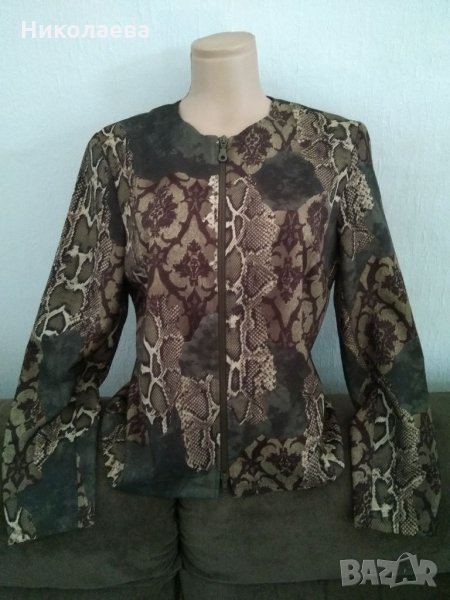 Късо яке без подплата в зелена шарка,L/XL, снимка 1