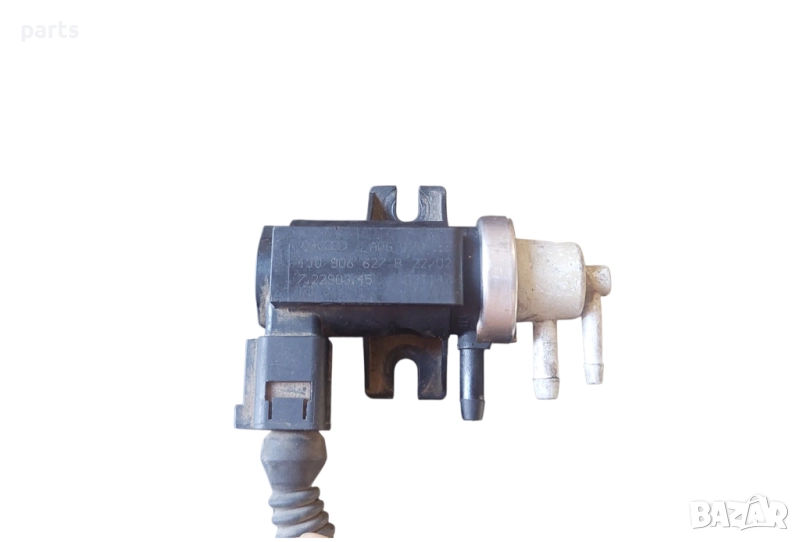 Вакуум Клапан VW Пасат 5 N:8104 (2) - Голф - Бора - Ауди - 1J0906627 - 72290345, снимка 1