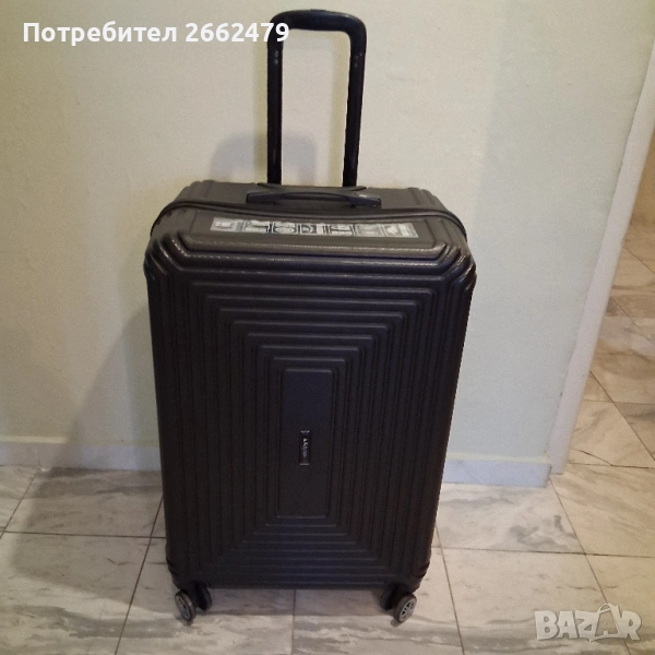 Продавам олекотен куфар.Р/ри 50/30/65 см, снимка 1