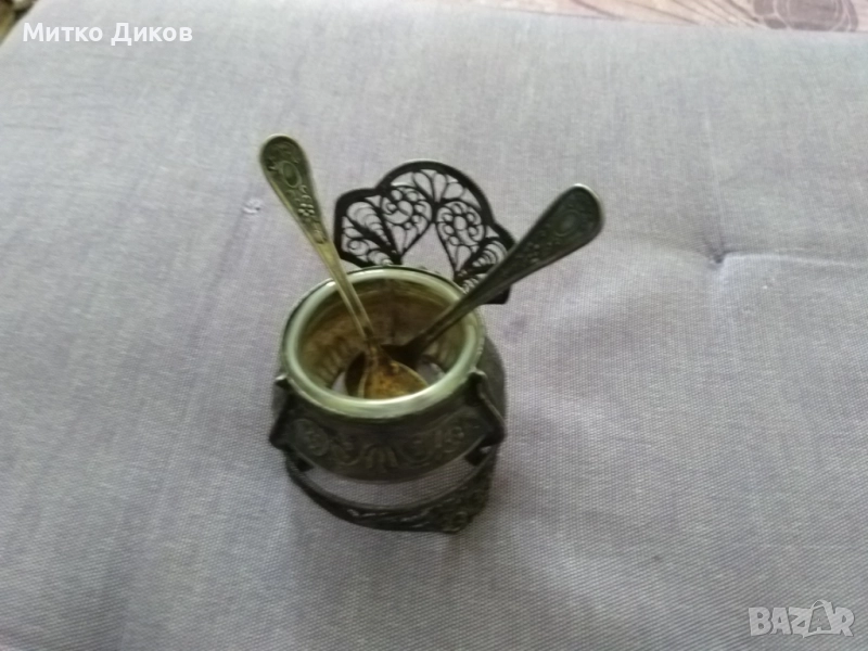 Посребрен съд за хайвер солница горчичник СССР с две лъжички и филигран 21 грама, снимка 1