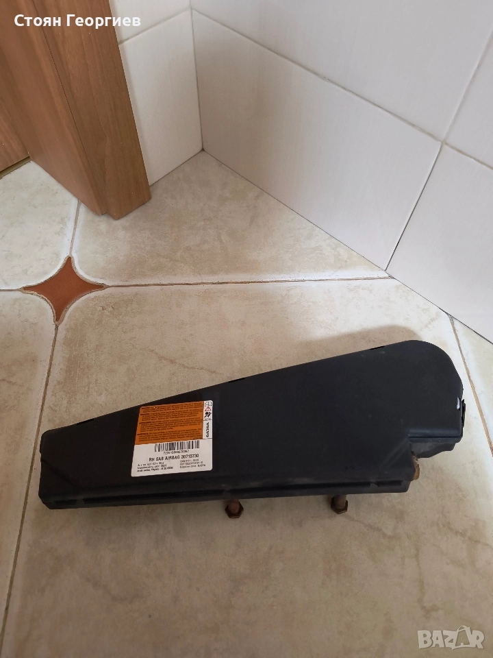 Въздушна възглавница за предна седалка за VOLVO V70 III 30715730, снимка 1
