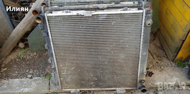 Воден радиатор за Мерцедес 124 190