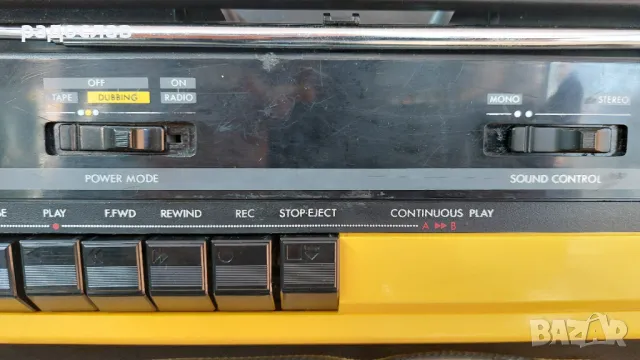 Philips D 8304 Boombox, снимка 8 - Радиокасетофони, транзистори - 48956276