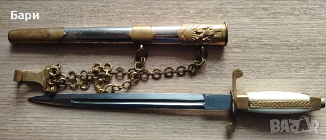 Български общовойскови офицерски кортик с носачи и колан, снимка 4 - Антикварни и старинни предмети - 52286874