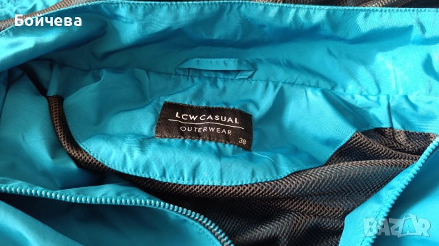 Детско яке - ветровка, снимка 5 - Детски якета и елеци - 52557435