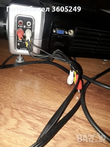 проектор, снимка 3 - Плейъри, домашно кино, прожектори - 51503069