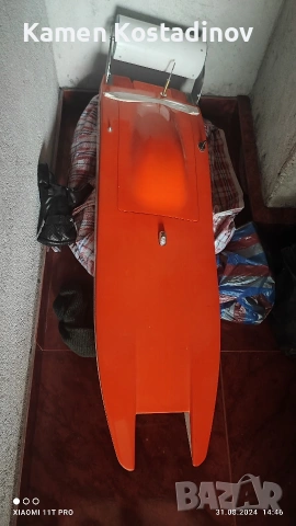 Продавам лодка за захранка 