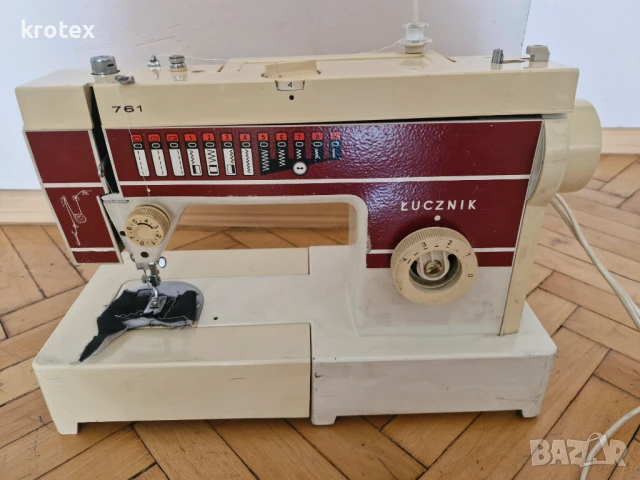 Продавам работеща запазена шевна машина лучник