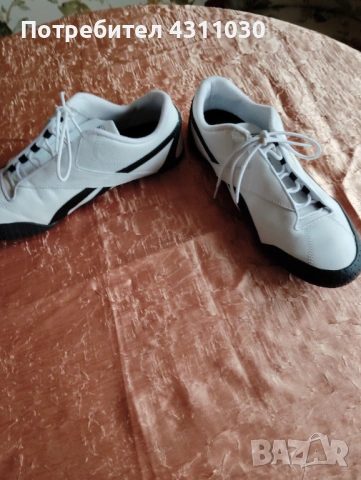 Reebok нови 40 номер, снимка 5 - Маратонки - 53355239