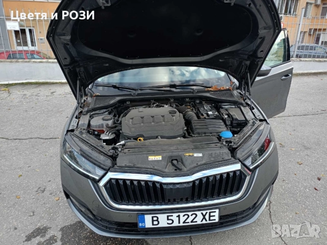 Skoda OCTAVIA 2023 г, снимка 4 - Автомобили и джипове - 52394724