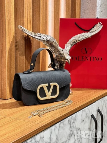 чанти valentino garavani , снимка 11 - Чанти - 51317646