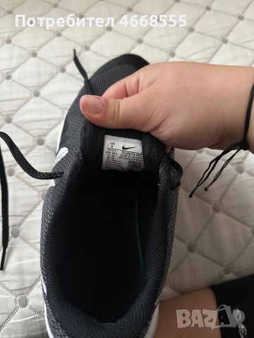 Продавам чисто нови оригинални обувки Nike ., снимка 4 - Маратонки - 52652447