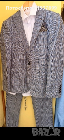 Мъжки костюм