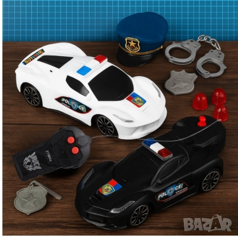 Полицейска кола с дистанционно управление и светлина - 1:20 мащаб
