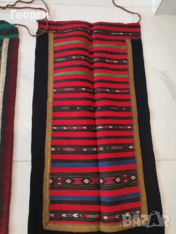 Купувам стари народни носии и части от тях