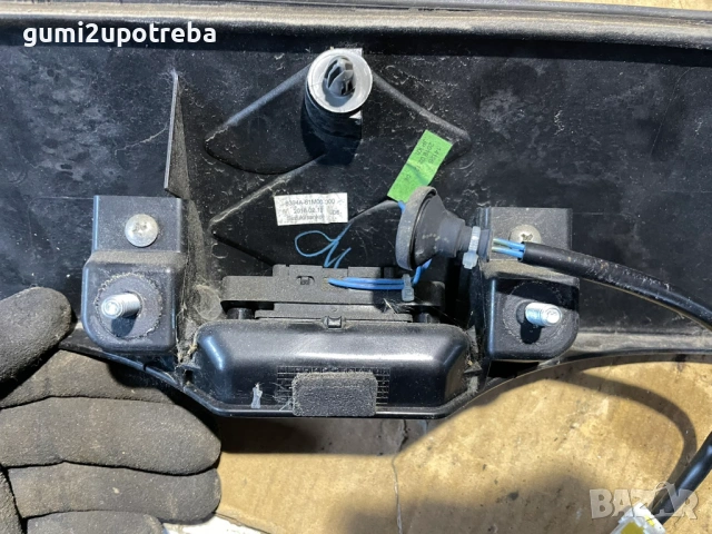 Облицовка с Емблема Багажник 83941-61M0 SUZUKI SX4 S-Cross JY 2018 1.0 Турбо, снимка 6 - Части - 53070123