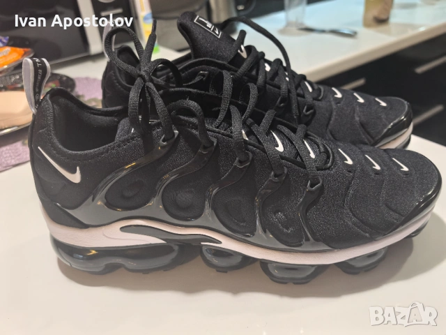 Nike Air VaporMax Plus, снимка 7 - Маратонки - 53003854