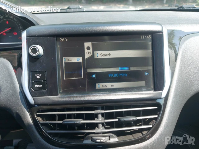 Peugeot 208 1.2 бензин 82к.с  2013г., снимка 14 - Автомобили и джипове - 50821475