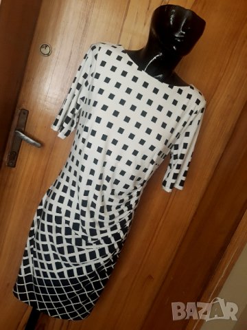 Елегантна черно-бяла рокля М/Л, снимка 1 - Рокли - 34398394