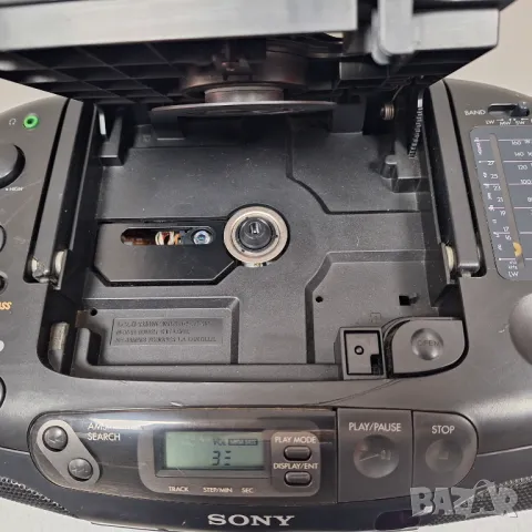 CD/Радио/Касетофон SONY, снимка 10 - Радиокасетофони, транзистори - 49266593