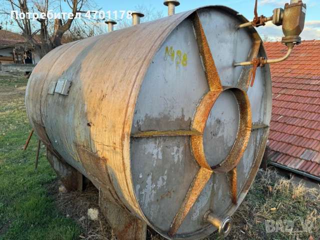 Цистерна от неръждавейка. 4000л., снимка 3 - Напояване - 53004935